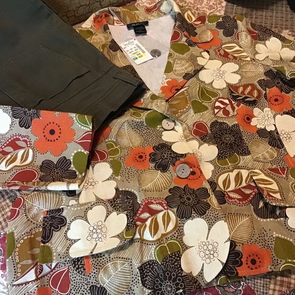 MDL New York (XL) Jacket - Picture 5 of 8